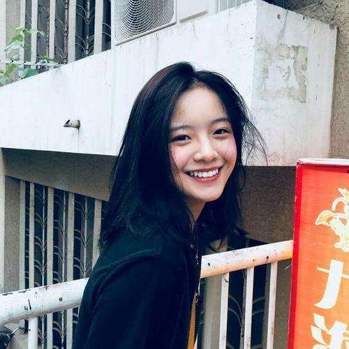 爆料英子妹妹梅子视频,揭秘幕后故事与精彩瞬间